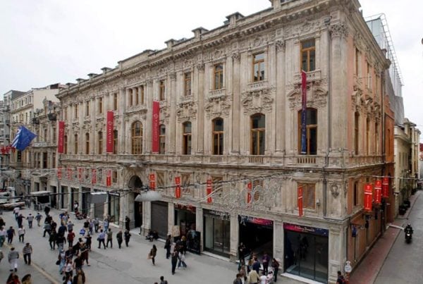 Grand_Pera_Blog